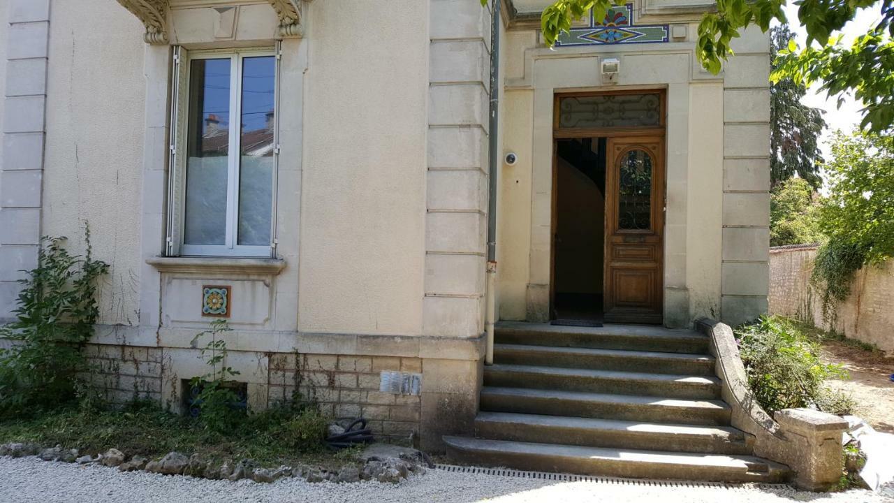 Appartement Agreable 1 A 4 Personnes Chaumont  Exterior photo